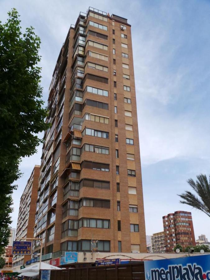 Mediterraneo 43 Benidorm Bagian luar foto